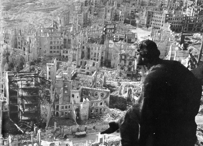 dresden-after-bombing
